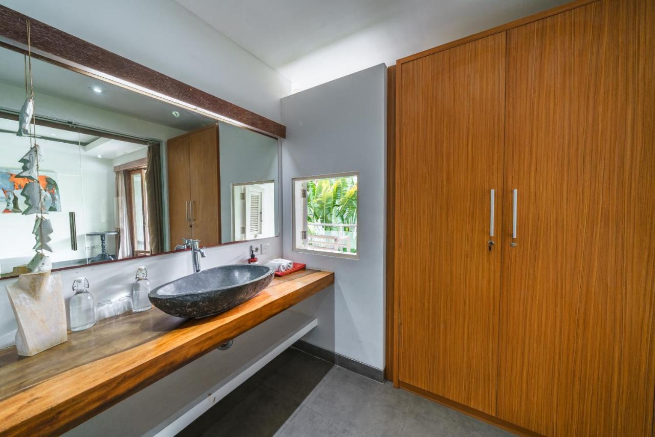 Villa Paloma - Chic Tropical Garden With Outdoor Pool