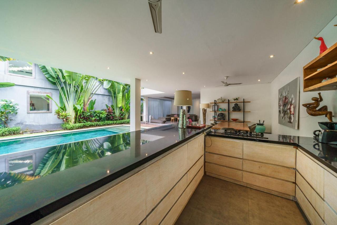Paloma - Chic Tropical Garden With Outdoor Pool * Seminyak (Bali)