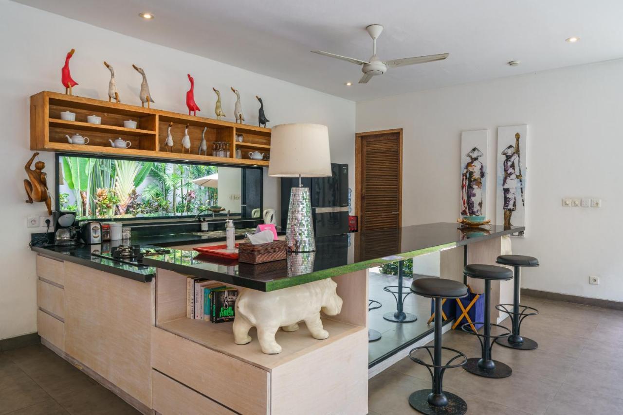 Villa Paloma - Chic Tropical Garden With Outdoor Pool *