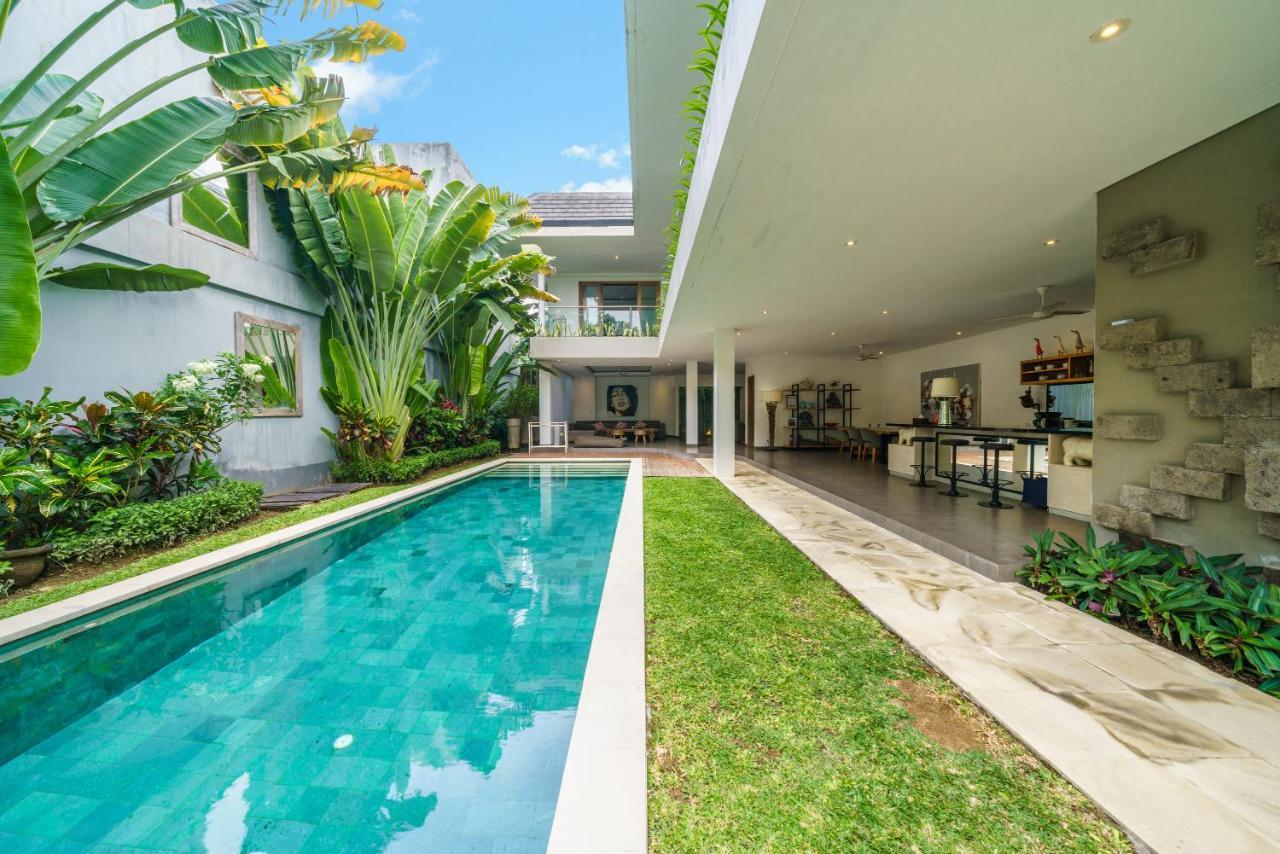 Paloma - Chic Tropical Garden With Outdoor Pool Villa